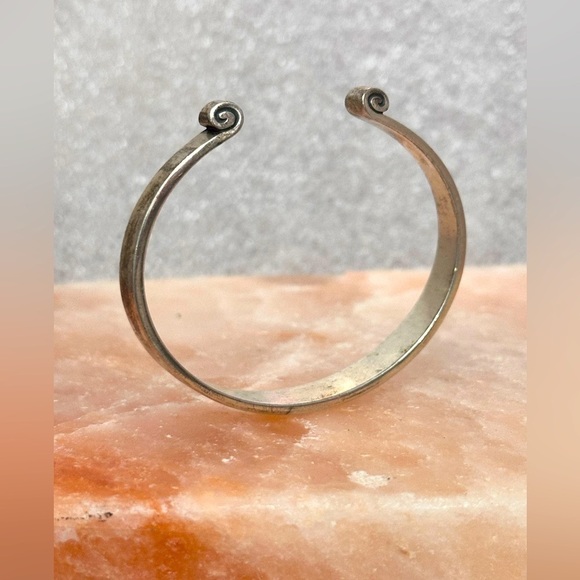 James Avery Retired Bracelet Greek Scroll Cuff 925 Sterling 6.75 26.8g 0684 R - Picture 4 of 10